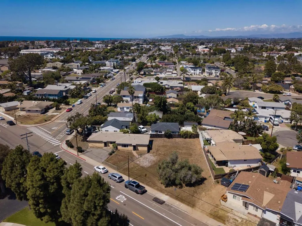 https://cdn.realtyfeed.com/cdn/127/306706597/c35de7a00badae1192bd408b2dd1e9e6.webp