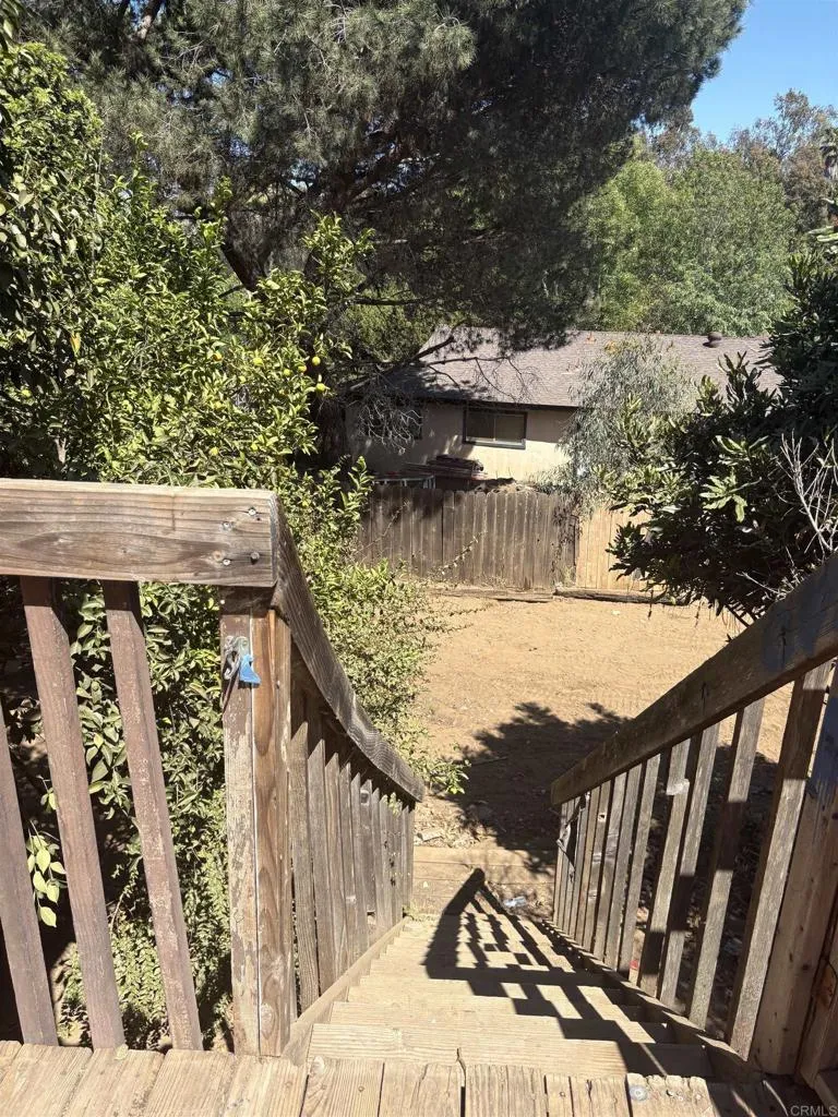 https://cdn.realtyfeed.com/cdn/127/306706632/74da52b3631b5f6b1168bda49f4553d1.webp