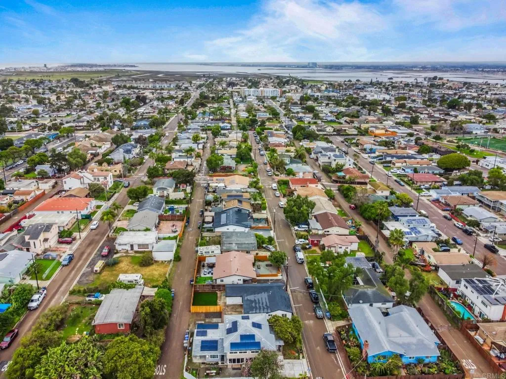 https://cdn.realtyfeed.com/cdn/127/306706678/7504dc4e8364e9f20b495aaa8eae00d2.webp