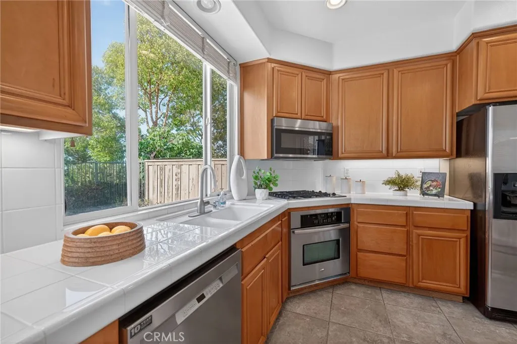 https://cdn.realtyfeed.com/cdn/127/306706743/2ce238826226c12445bb9f309ae1536e.webp
