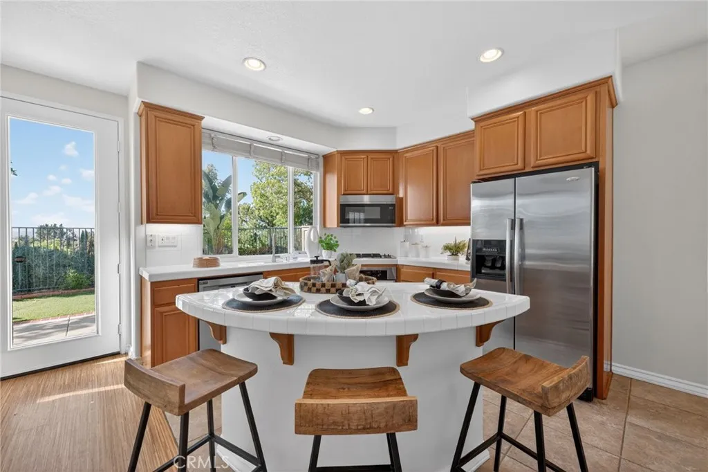 https://cdn.realtyfeed.com/cdn/127/306706743/561ea8ed9a64cdef00e0c5f4f2b3a0b5.webp