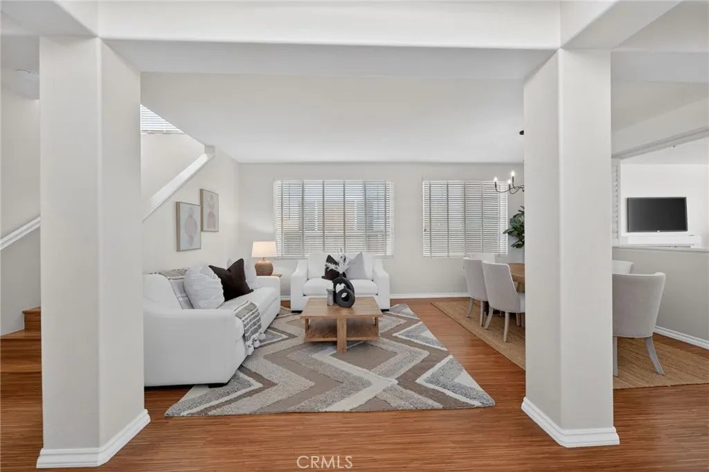 https://cdn.realtyfeed.com/cdn/127/306706743/5f574f5d32ab810f1fdda67bf8d53afd.webp