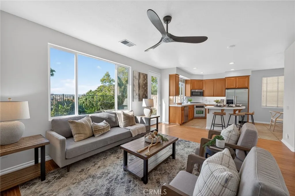 https://cdn.realtyfeed.com/cdn/127/306706743/69121c6e5e83f2cb8431b07f6b64ff55.webp