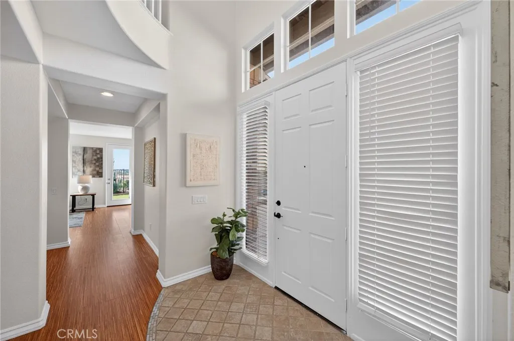 https://cdn.realtyfeed.com/cdn/127/306706743/dadc886aec2644caf6067e0b554961c8.webp