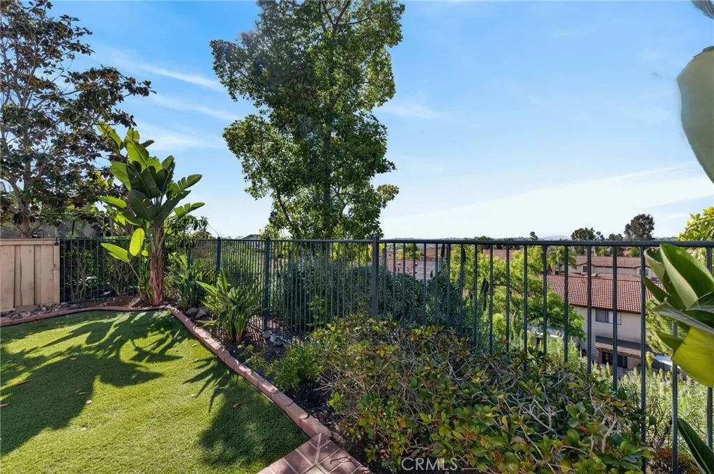 https://cdn.realtyfeed.com/cdn/127/306706743/ff06d651a891613f0d569559fa9734b6.webp