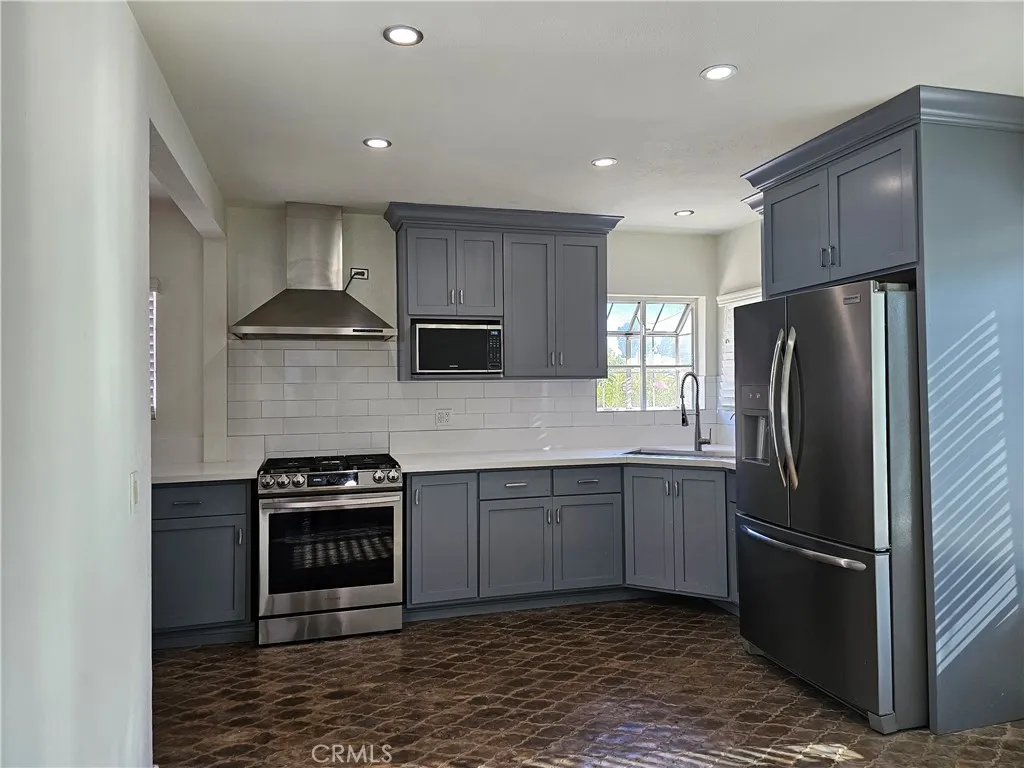 3180 Easy Avenue, Long Beach, CA 90810 - Photo 4 of 6, Long Beach, CA