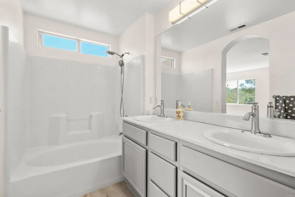 Photo #21: PTP2603267 Listing: Photo #21