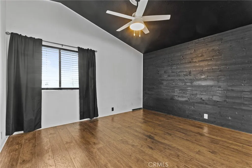 https://cdn.realtyfeed.com/cdn/127/306706871/321025322408db882fbe357d5037a658.webp