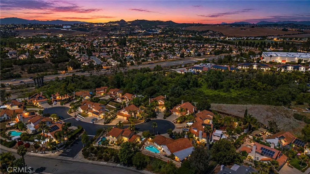 https://cdn.realtyfeed.com/cdn/127/306706871/ed88bacb495bb7b11e5b7026f03b3fab.webp