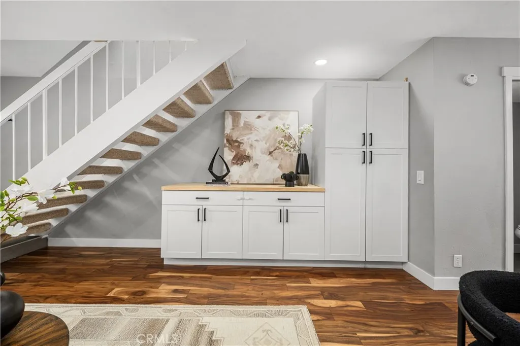 https://cdn.realtyfeed.com/cdn/127/306706909/1ca2d623e9c0d987f1858351a68f37f2.webp