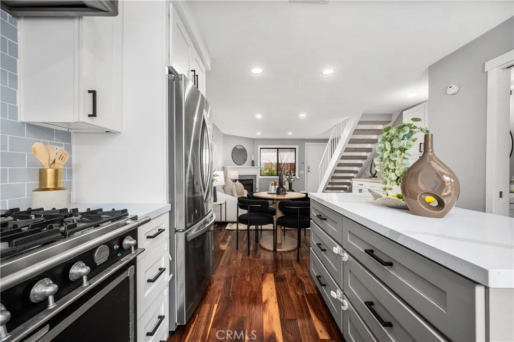 https://cdn.realtyfeed.com/cdn/127/306706909/262317413395de9d4e663122ff070027.webp