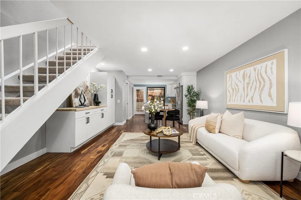 https://cdn.realtyfeed.com/cdn/127/306706909/53ccaefc4045c4b6716ddee482fe06f9.webp