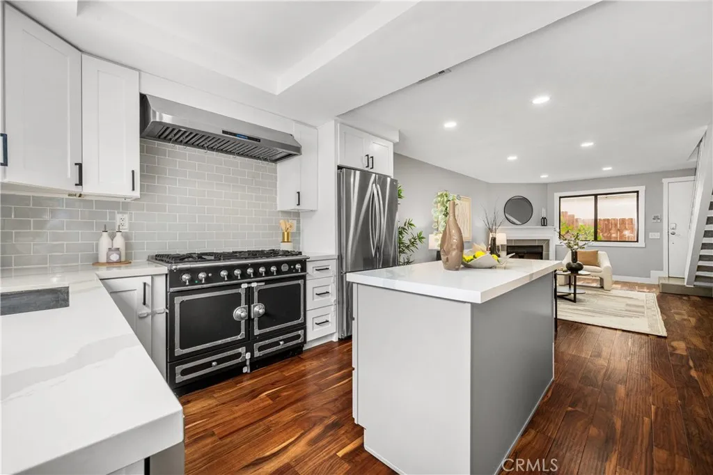https://cdn.realtyfeed.com/cdn/127/306706909/66c0fd23d525e874364a106affb5f112.webp