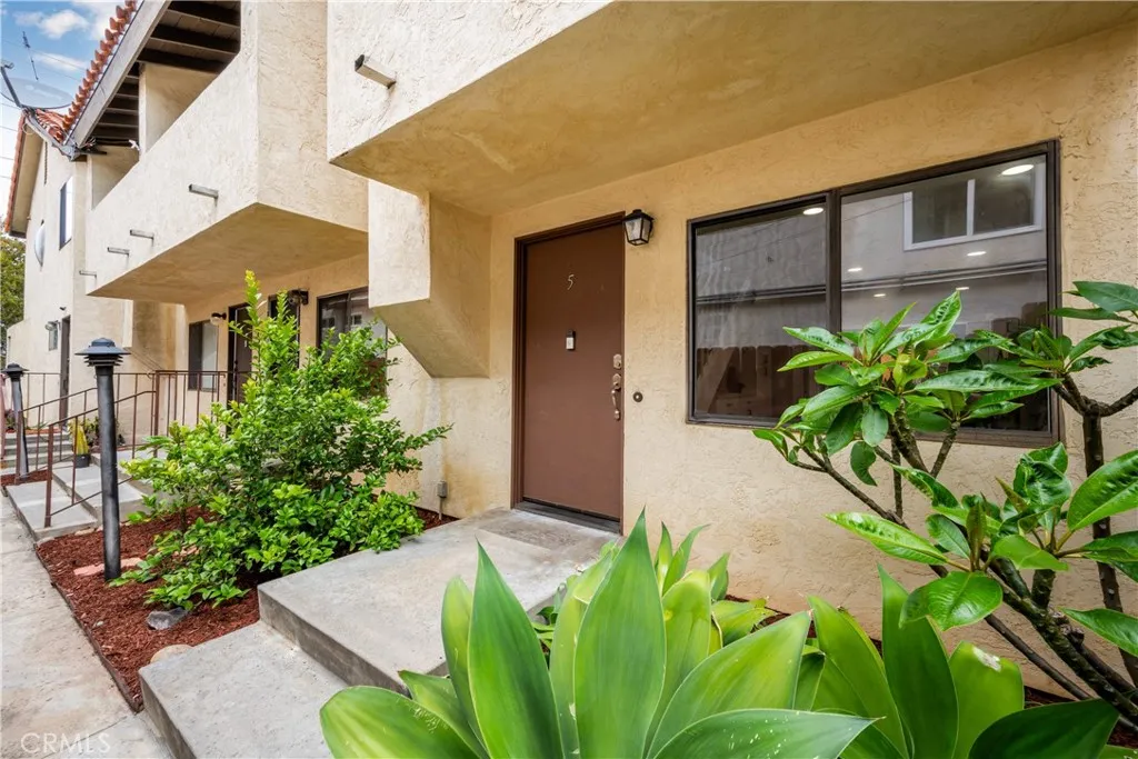https://cdn.realtyfeed.com/cdn/127/306706909/6bac78a4470551c13d2f9ed38315bb25.webp