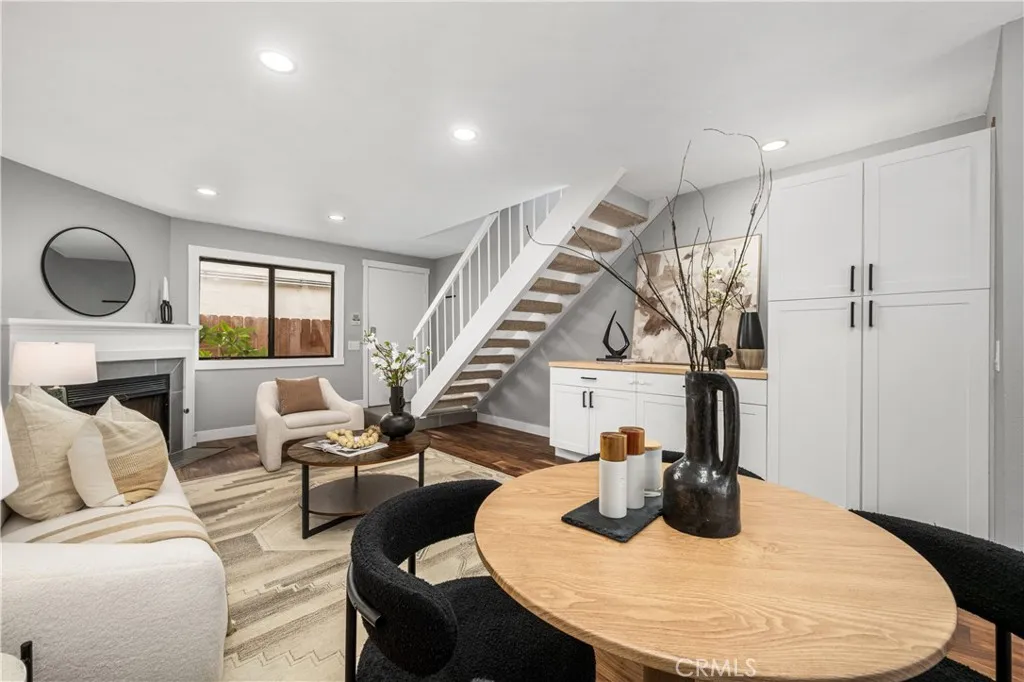 https://cdn.realtyfeed.com/cdn/127/306706909/8c46ab4a4f321605afd9b8a8c9fc4121.webp