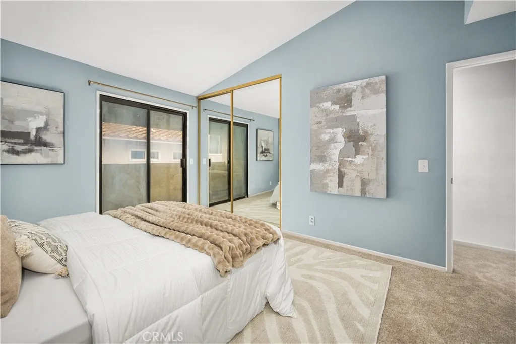 https://cdn.realtyfeed.com/cdn/127/306706909/a0d8746c85fecbf1cc6f2df71be26ab0.webp