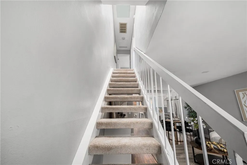 https://cdn.realtyfeed.com/cdn/127/306706909/baf3a7b20325b3411cdc2e037766fc81.webp