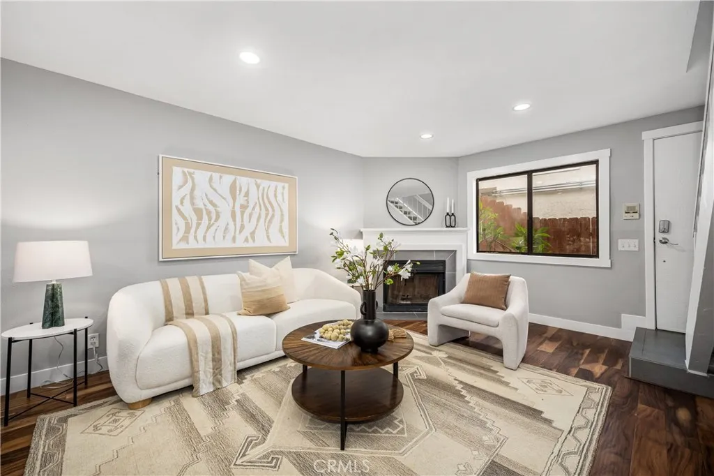 https://cdn.realtyfeed.com/cdn/127/306706909/bba32430a661be9a58ac7ed3b3c3dc25.webp