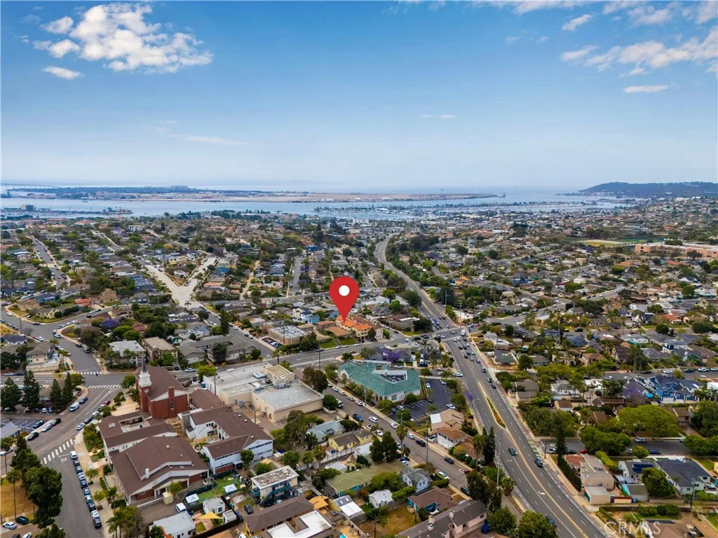 https://cdn.realtyfeed.com/cdn/127/306706909/d27235daaa41ac8a5511d080bde625d1.webp