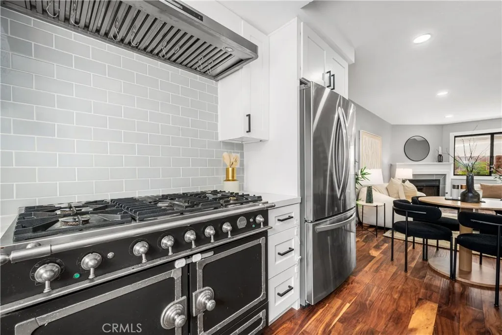 https://cdn.realtyfeed.com/cdn/127/306706909/e0b62a3c30fd1a3bbb5102a860442ebf.webp