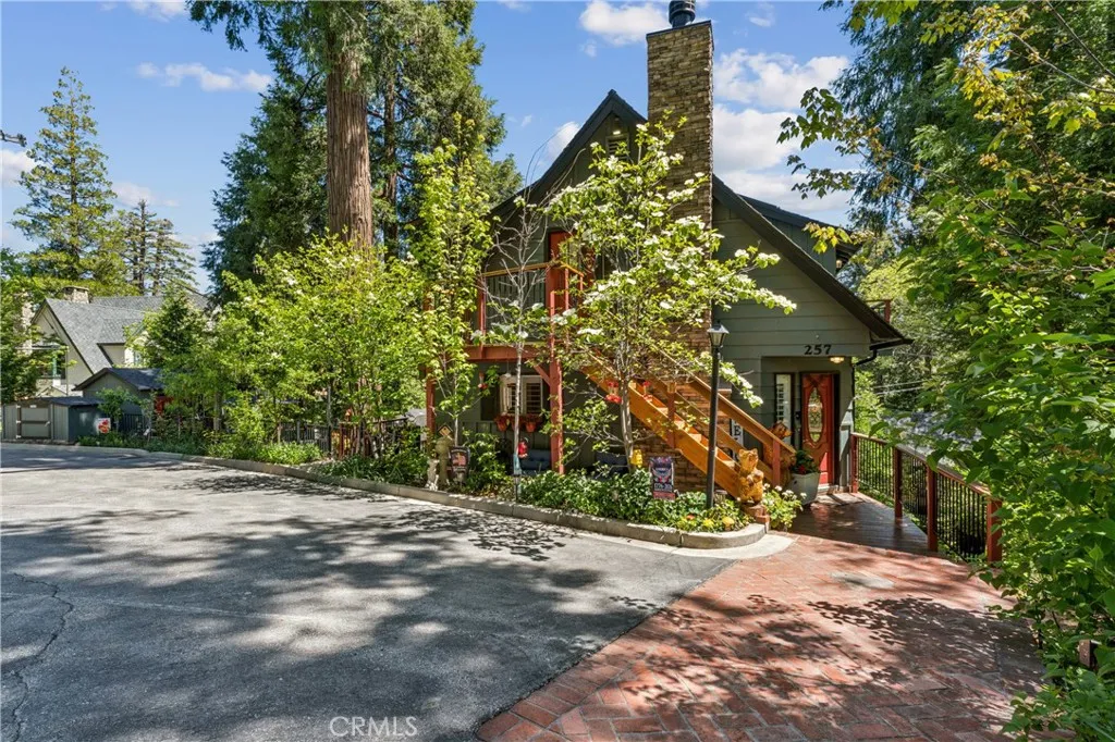 Lake Arrowhead, CA 92352
