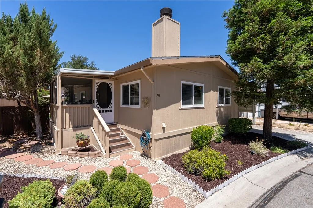 Paso Robles, CA 93446