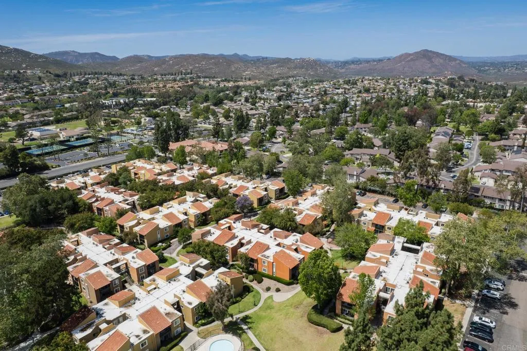 https://cdn.realtyfeed.com/cdn/127/306706990/3f188d81044fb09e83c0a7829c2962ae.webp