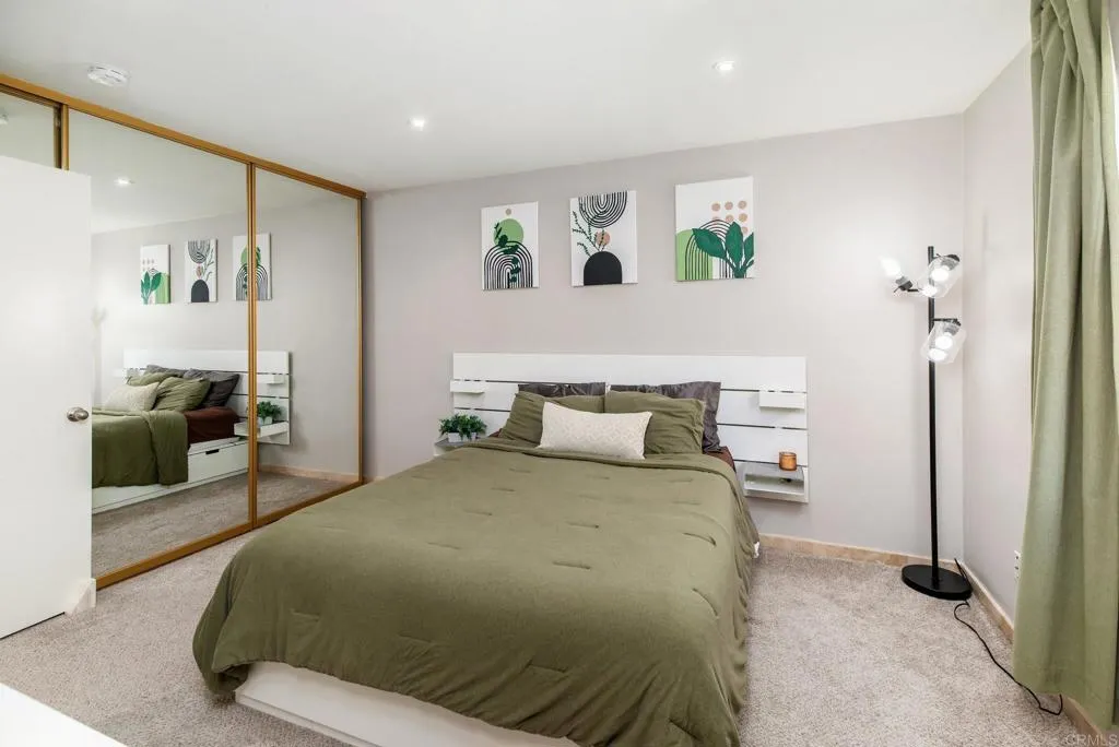 https://cdn.realtyfeed.com/cdn/127/306706990/a6d1657451e2d6088695adbd55829ca2.webp