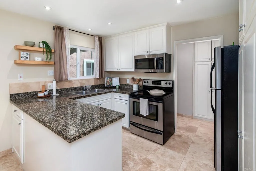 https://cdn.realtyfeed.com/cdn/127/306706990/b681c6601ceaf1ec310f871798aa8b9c.webp