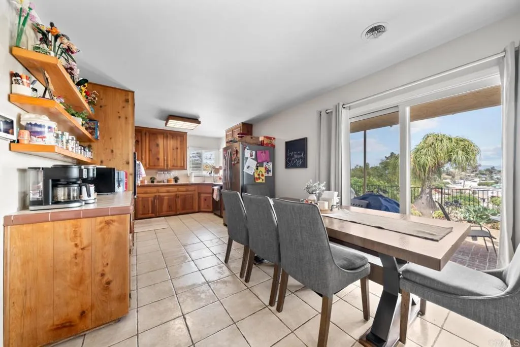 https://cdn.realtyfeed.com/cdn/127/306706999/0ce105a65db74e53205ad79984373f27.webp