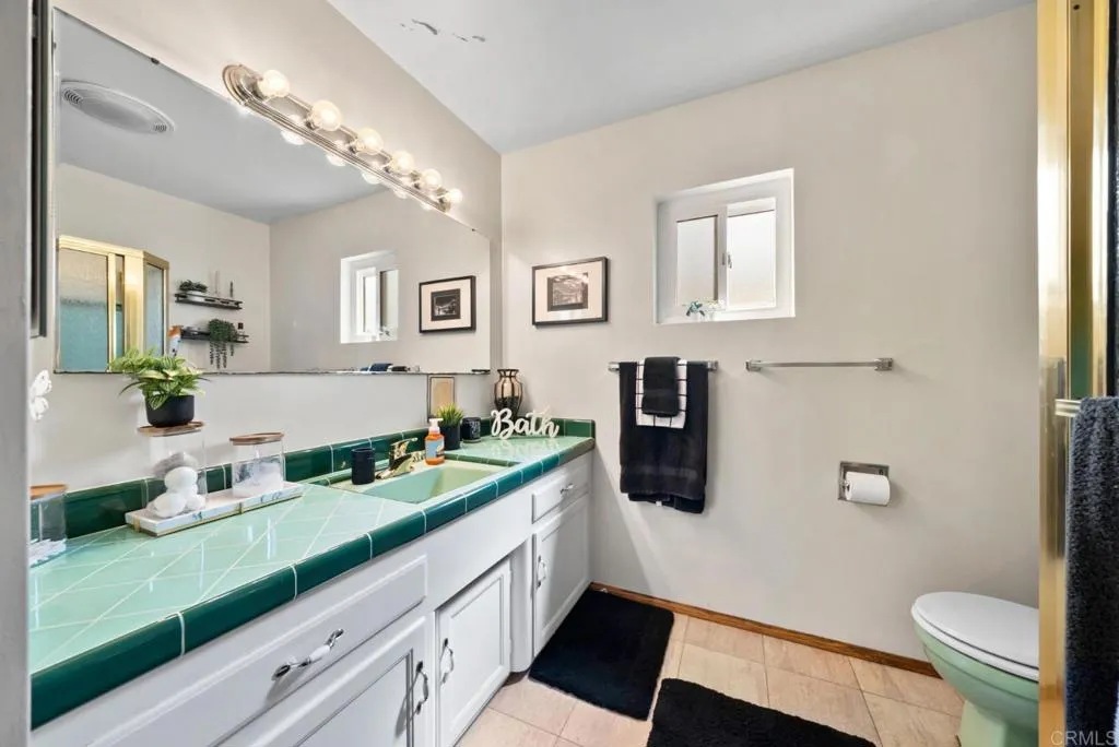 https://cdn.realtyfeed.com/cdn/127/306706999/4dd550b3e959408f49d95caf9781af18.webp