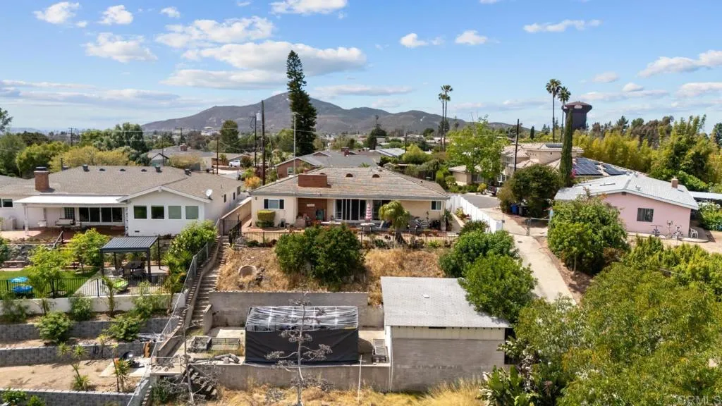 https://cdn.realtyfeed.com/cdn/127/306706999/7390a8566b0f817900f1d18550367e56.webp