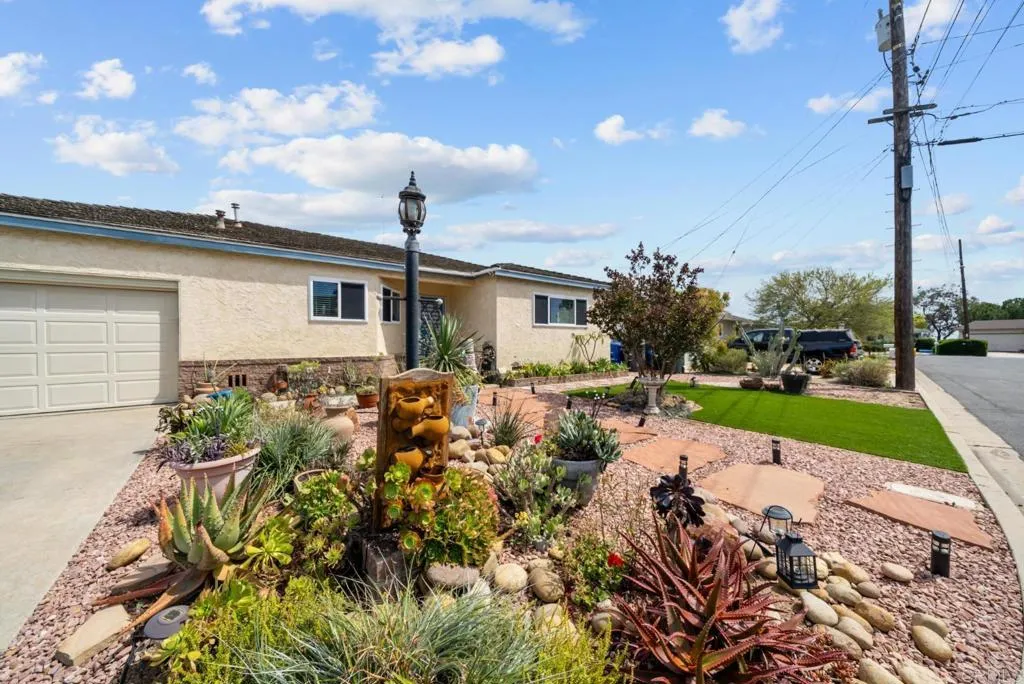 https://cdn.realtyfeed.com/cdn/127/306706999/b63e9e33fcd8bc3cd9b6b9f136b5c112.webp