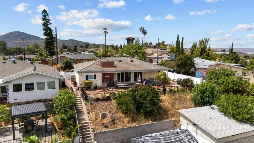 https://cdn.realtyfeed.com/cdn/127/306706999/ce0252cdf8c9a099a32798c4012e11c8.webp