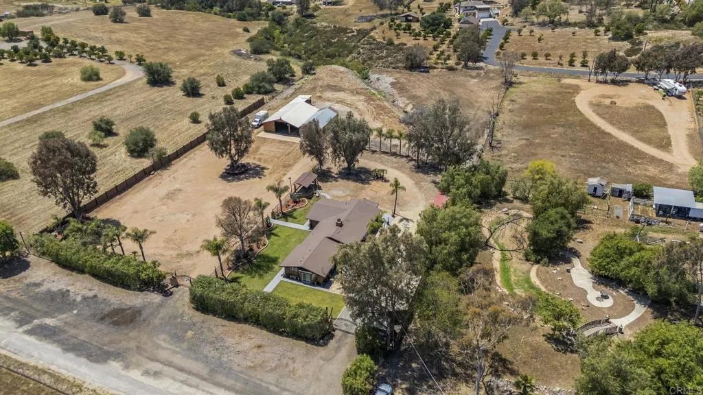 https://cdn.realtyfeed.com/cdn/127/306707092/4dc1e8a19e16bbbcfeb192dec1eb646e.webp