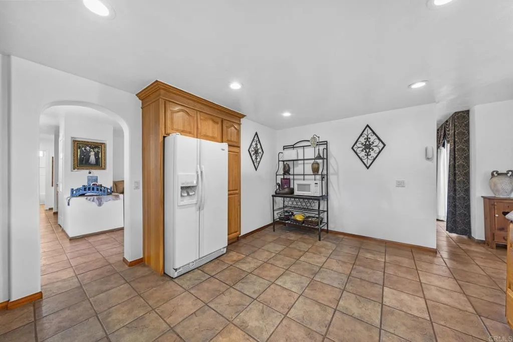 https://cdn.realtyfeed.com/cdn/127/306707092/5f90f7c0400d0575c77884798c498002.webp