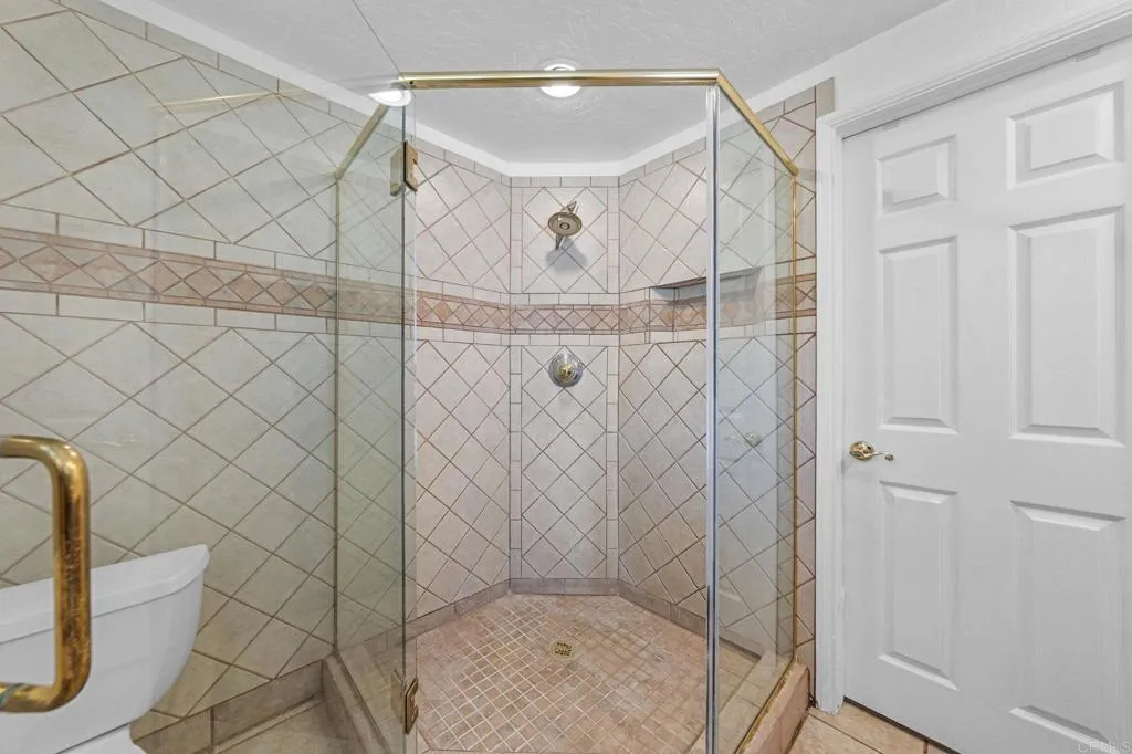 https://cdn.realtyfeed.com/cdn/127/306707092/a5a088d7d674fb929fa390ac5101cb0c.webp