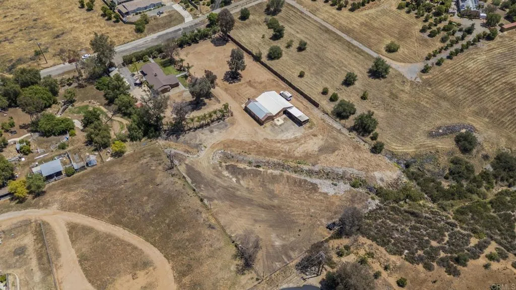 https://cdn.realtyfeed.com/cdn/127/306707092/a777a16909ada56e7979526ddadcd8f4.webp