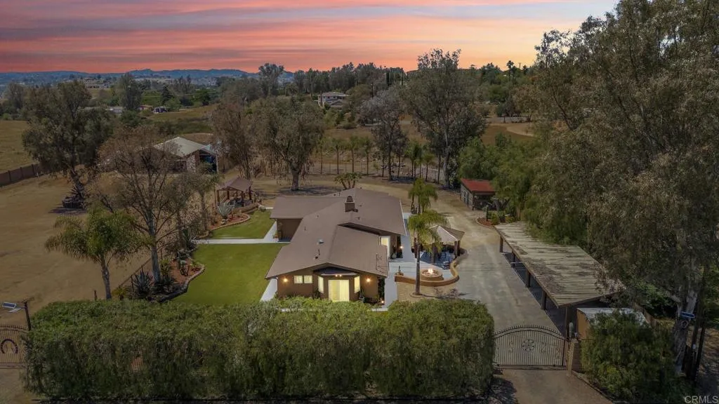 Valley Center, CA 92082