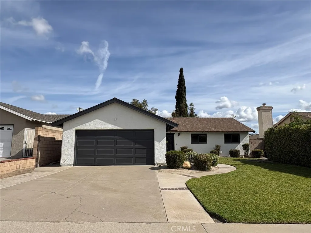 Yorba Linda, CA 92886
