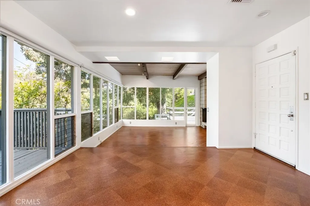 3946 Alta Mesa Drive, Studio City, CA 91604 - Photo 2 of 30, Studio City, CA