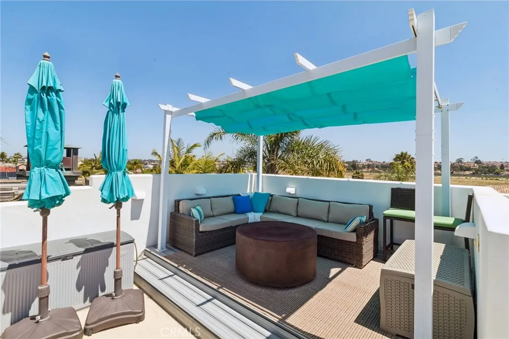 https://cdn.realtyfeed.com/cdn/127/306707184/0391f09404f288ee83a184af35047321.webp