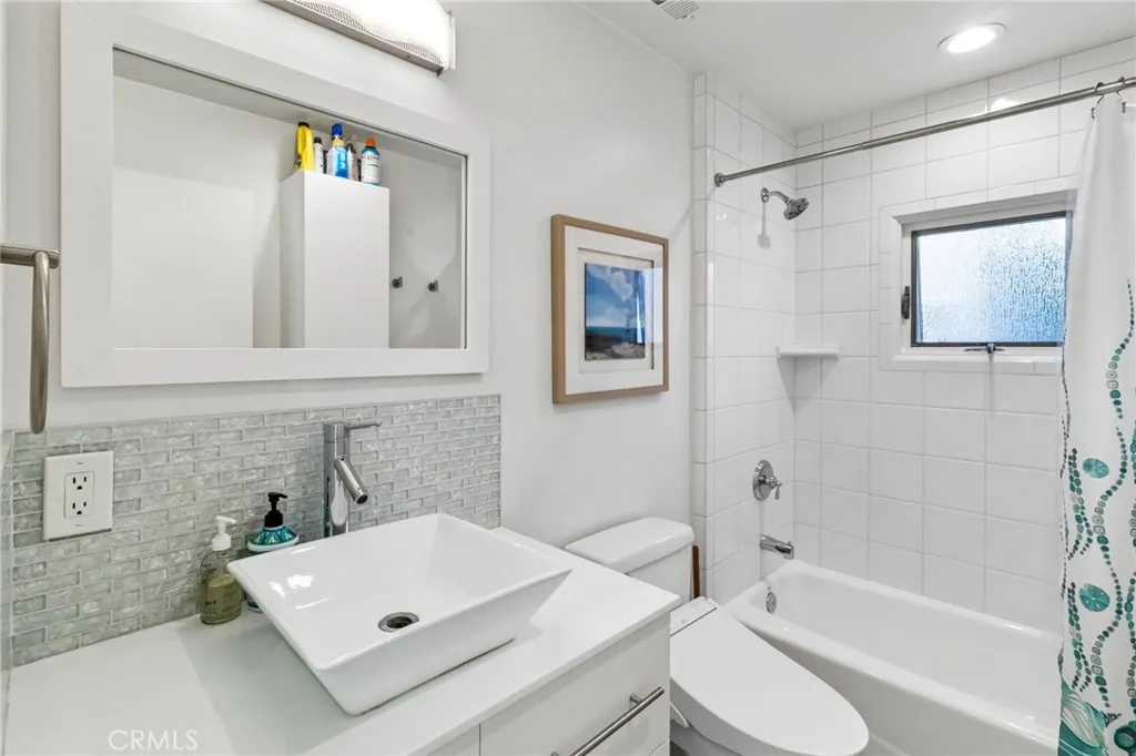 https://cdn.realtyfeed.com/cdn/127/306707184/0a8ad7c924a8adcb4f11d943d93cb2bf.webp