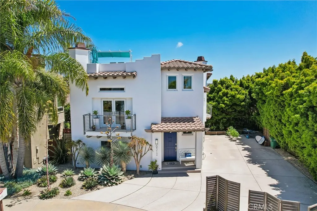 https://cdn.realtyfeed.com/cdn/127/306707184/a2662fdd9d424abf9940e7c0418fc32c.webp