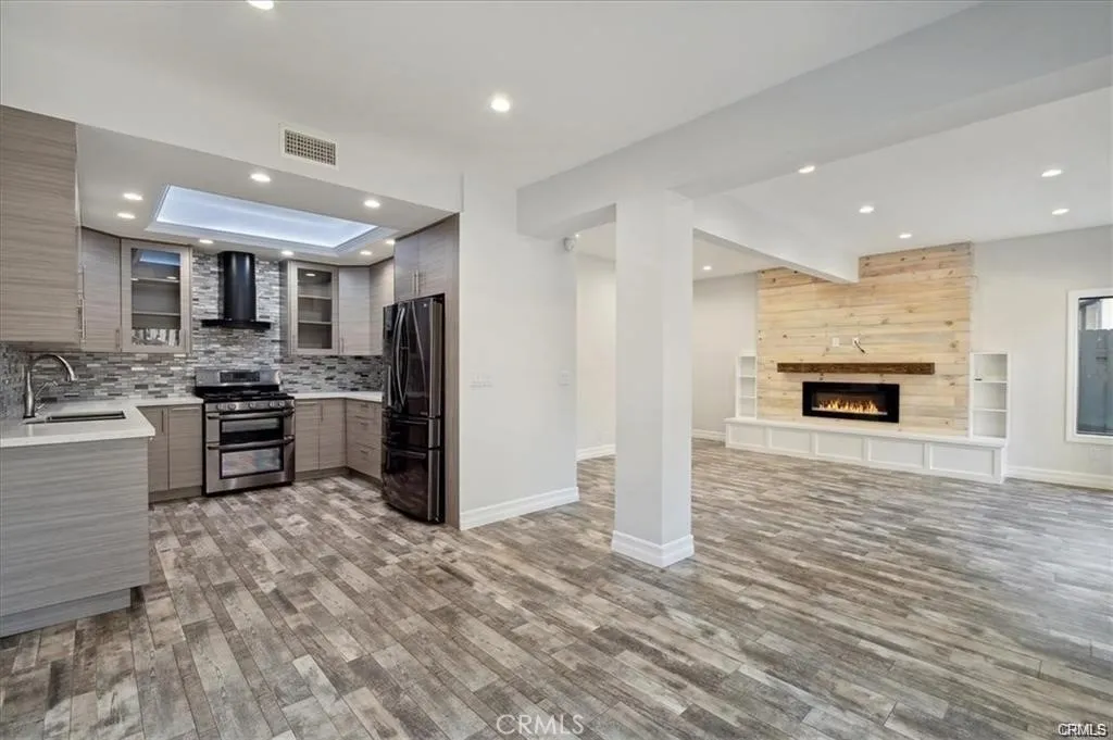 Sun Valley, CA 91352
