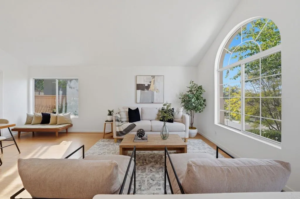 https://cdn.realtyfeed.com/cdn/127/306707206/08021ae7ac459b8fcc4ad3495a30a940.webp