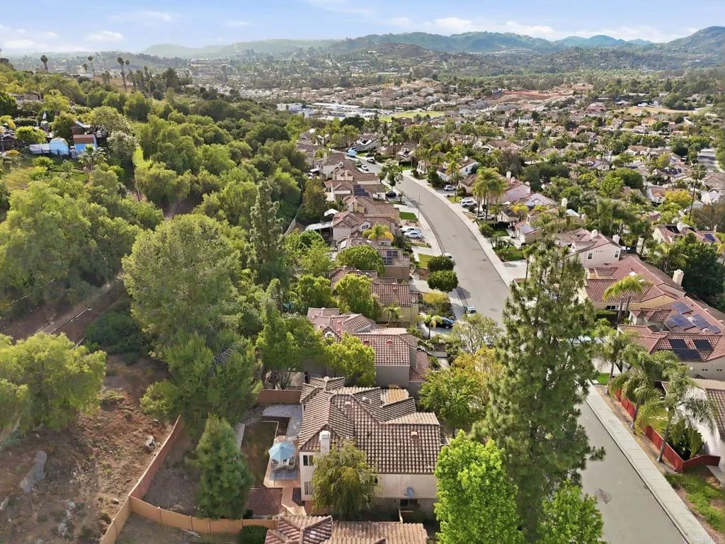 https://cdn.realtyfeed.com/cdn/127/306707206/57b804bbf72d0c5c8503bfbe13e090c0.webp