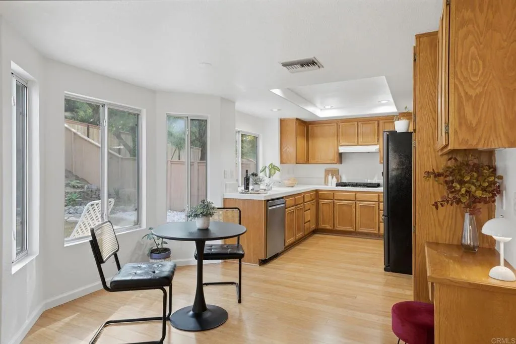 https://cdn.realtyfeed.com/cdn/127/306707206/655f315f7d1a326a07574e40a4e2507f.webp