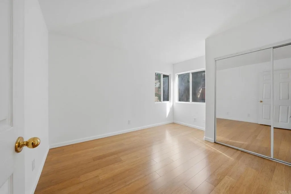 https://cdn.realtyfeed.com/cdn/127/306707206/9f6a761383916bd9d2d4c2178cfe606e.webp