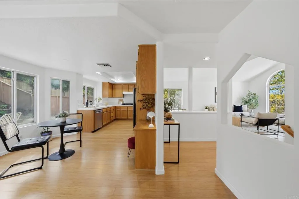 https://cdn.realtyfeed.com/cdn/127/306707206/d11a944d62c0c2faa110216e3bb1b38b.webp
